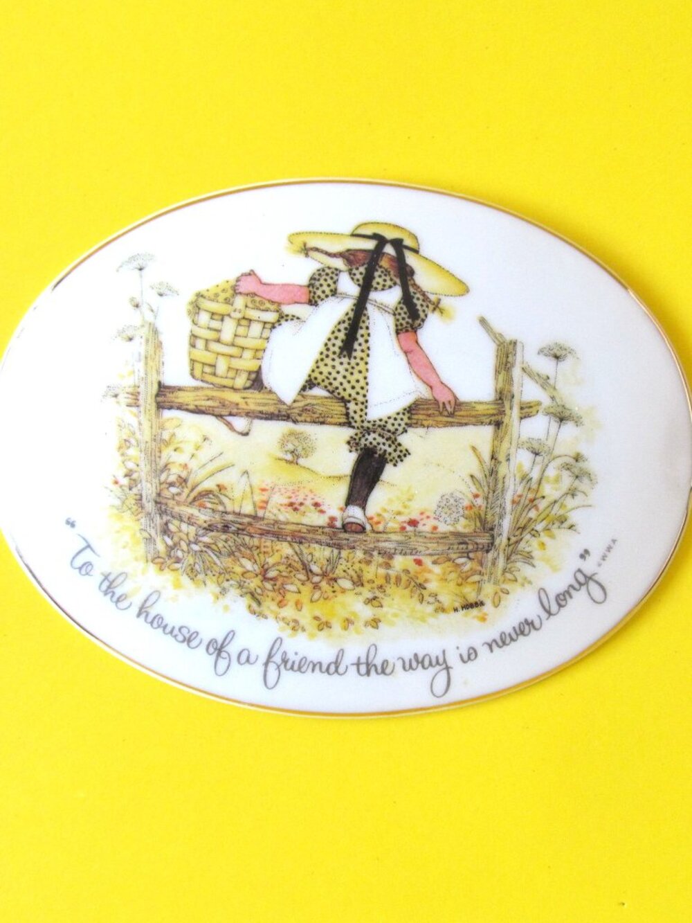 Vintage Holly Hobbie wall plaque